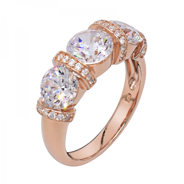 anel banhado a ouro gracioso rosa em prata com três cz rodada 