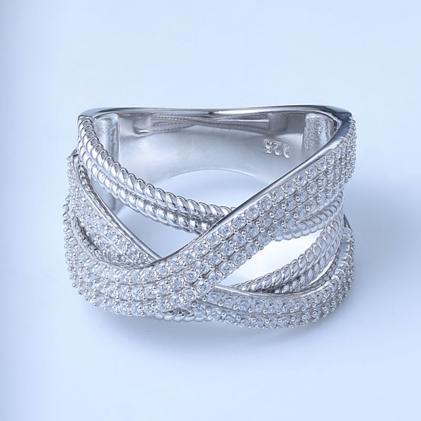 ródio branco de zircônia cúbica sobre anel de noivado de prata esterlina 