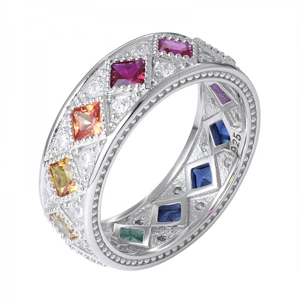 Pedra preciosa sintética de safira colorida princesa cortada anel arco-íris de ródio sobre a eternidade 