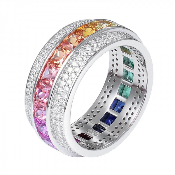 halo com configuração quadrada de gema de safira colorida sintética ródio sobre anel de eternidade de arco-íris de prata esterlina 