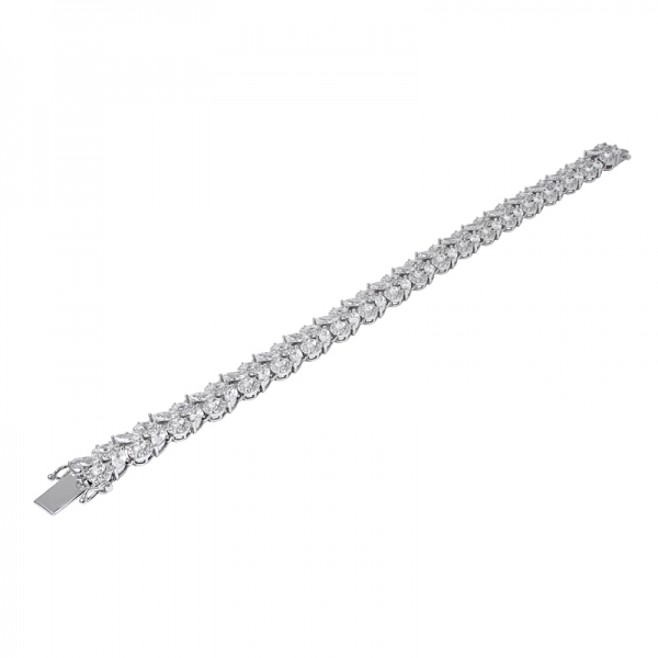 corte marquise criado em ródio esmeralda sobre pulseiras de prata 