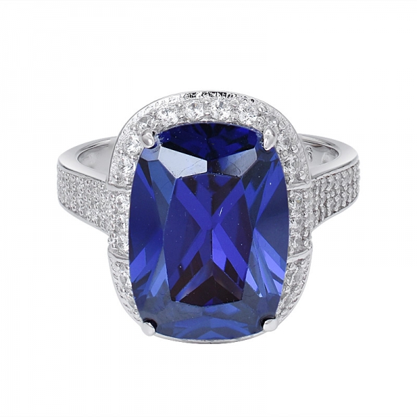 azul Tanzanite Criou almofada de corte de ródio sobre anel de noivado de prata esterlina 