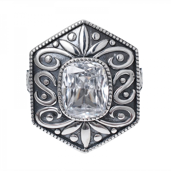 almofada com corte branco CZ artesão preto sobre anel de prata esterlina 