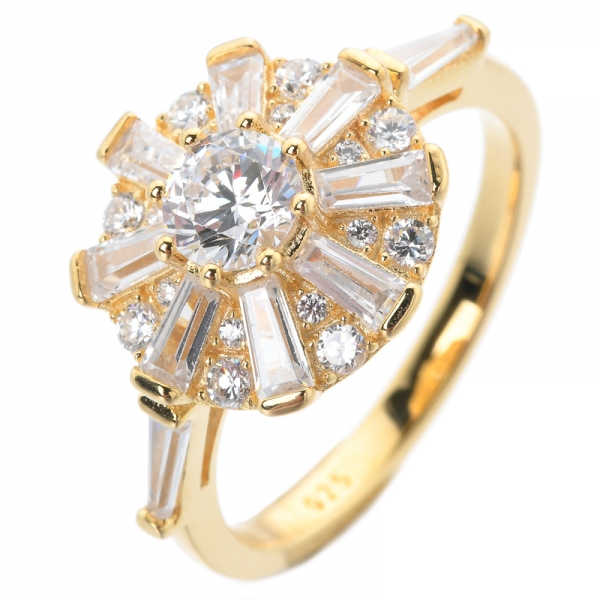 Ouro amarelo 18K redondo e trapézio com corte em estilo catedral de diamante anel da moda 