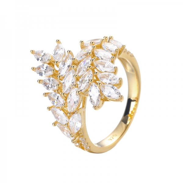 Marquise com corte cúbico de zircônia branca, ouro amarelo 18k folheada a prata esterlina anel de casamento em folha de oliveira 