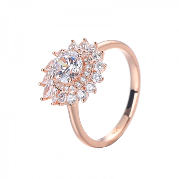 anel de noivado de diamante simulado redondo de 0,8 ct redondo personalizado banhado a ouro 