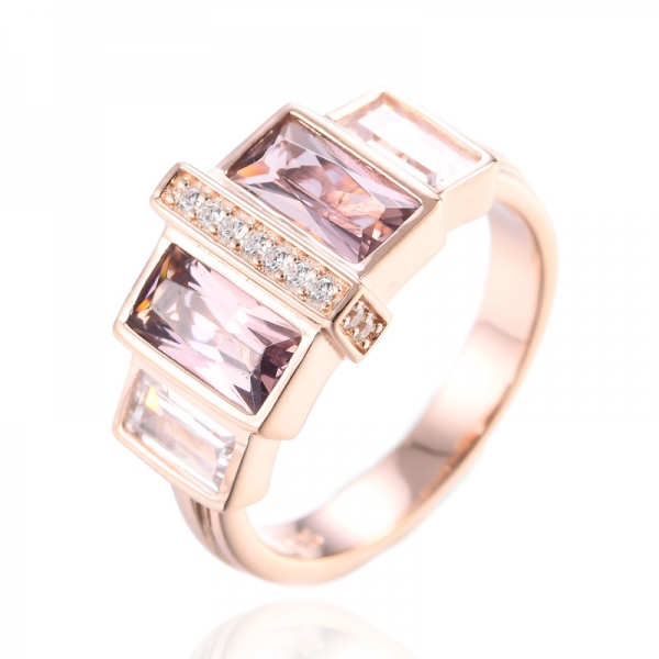 Anel de noivado de ouro rosa 14k simulado de morganita sobre prata esterlina 