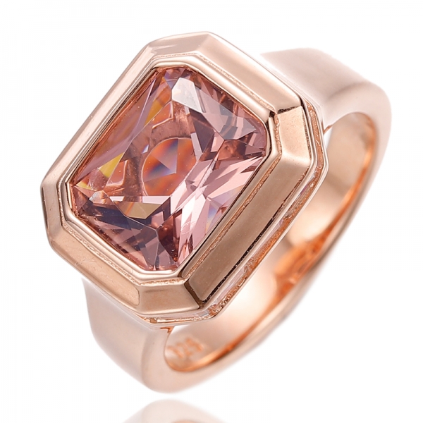 Anel de prata de zircão cúbico branco com corte esmeralda Morganite Nano e baguete com banho de ouro rosa 