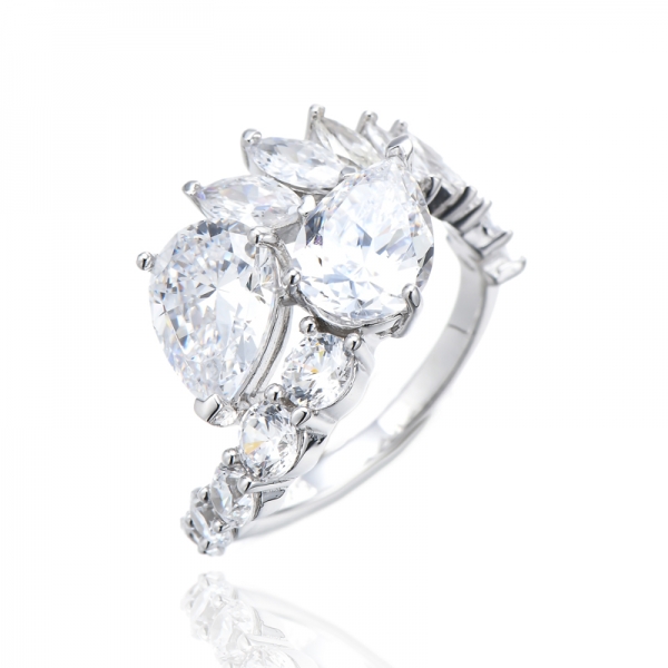 Amarelo de diamante em forma de pera e rosa de diamante com anel de prata de ródio de zircão cúbico branco 