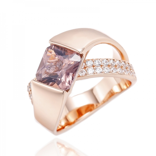 Morganite quadrada Nano e anel de prata de zircão cúbico branco redondo com chapeamento de ouro rosa 