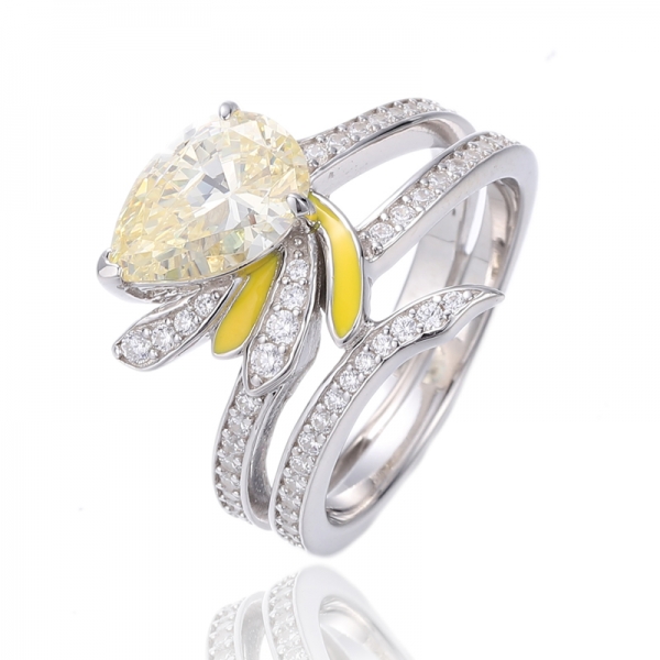 Zircão cúbico amarelo do diamante da forma da pera e anel de prata do ródio do esmalte amarelo 