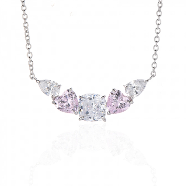 Colar de zircônia cúbica rosa e ródio com diamante em formato de coração e branco almofadado 