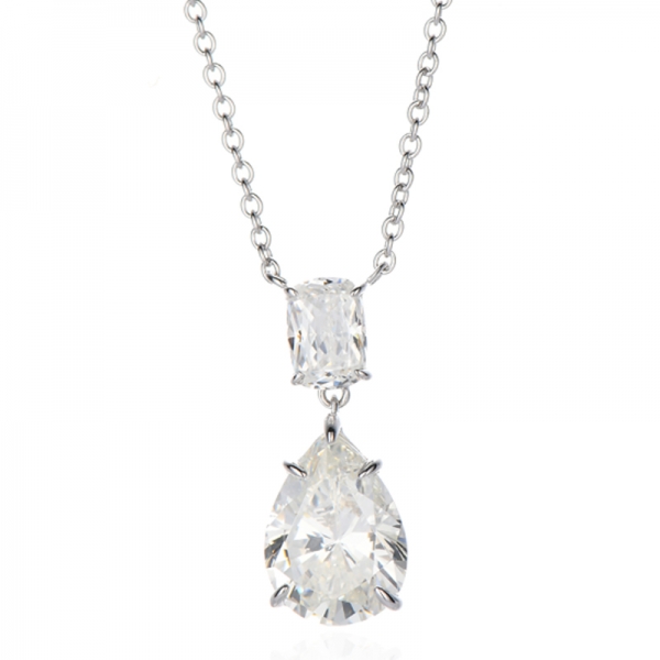 Colar de diamante em formato de pera G e almofada branca com zircônia cúbica e ródio e prata 