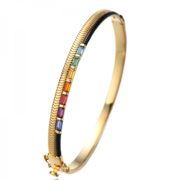 Pulseira de prata com zircônia cúbica e arco-íris baguette com banho de ouro 