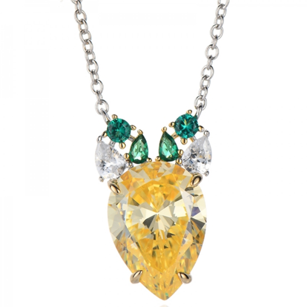 Colar de prata nano com zircônia cúbica amarela e diamante em formato de pera com revestimento em dois tons 