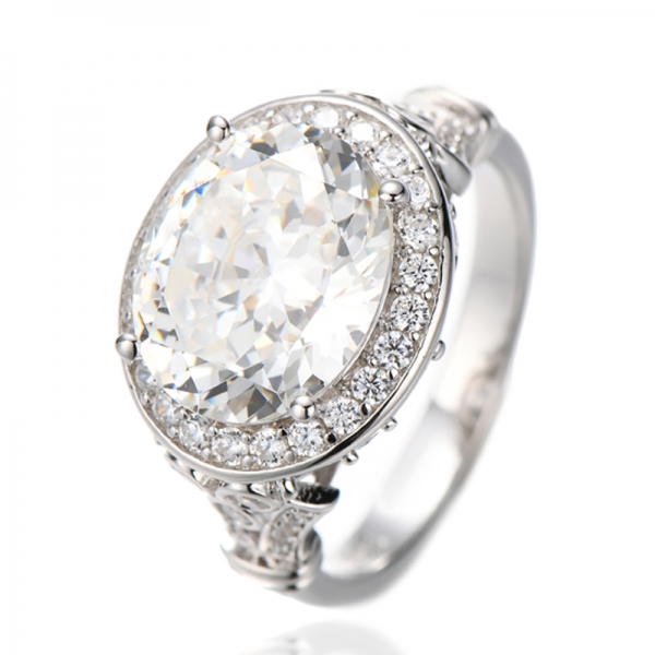 Anel oval com diamante amarelo e zircônia cúbica branca marquise e ródio em prata 